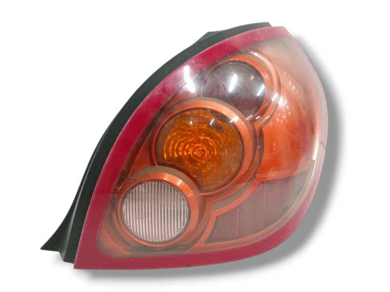 Recambio de piloto trasero derecho para nissan almera ii hatchback (n16) 1.5 referencia OEM IAM   