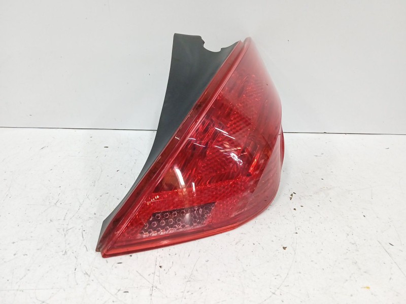 Recambio de piloto trasero derecho para peugeot 308 i (4a_, 4c_) 1.6 hdi referencia OEM IAM 9680425680  