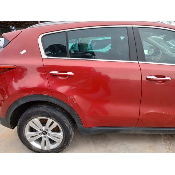 Recambio de puerta trasera derecha para kia sportage iv (ql, qle) 1.7 crdi referencia OEM IAM 77004F1000  