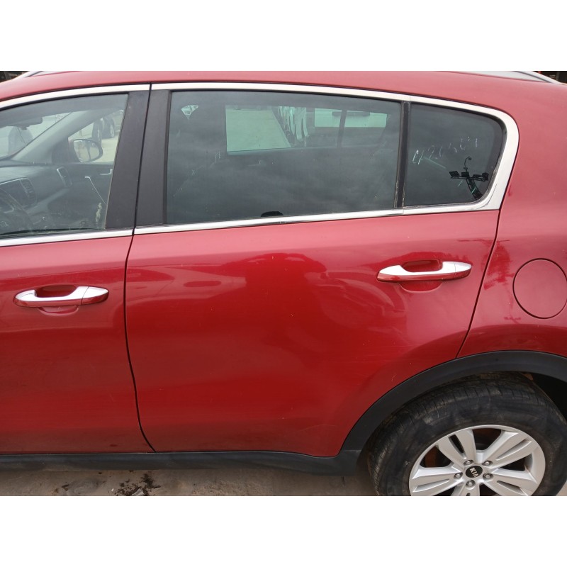 Recambio de puerta trasera izquierda para kia sportage iv (ql, qle) 1.7 crdi referencia OEM IAM 77003F1000  