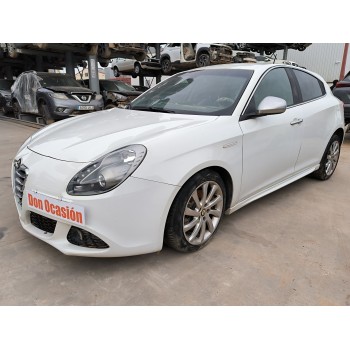 alfa romeo giulietta (940_) del año 2012