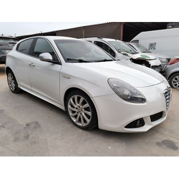 alfa romeo giulietta (940_) del año 2012