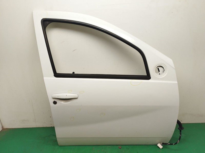 Recambio de puerta delantera derecha para dacia duster (hs_) 1.5 dci referencia OEM IAM   