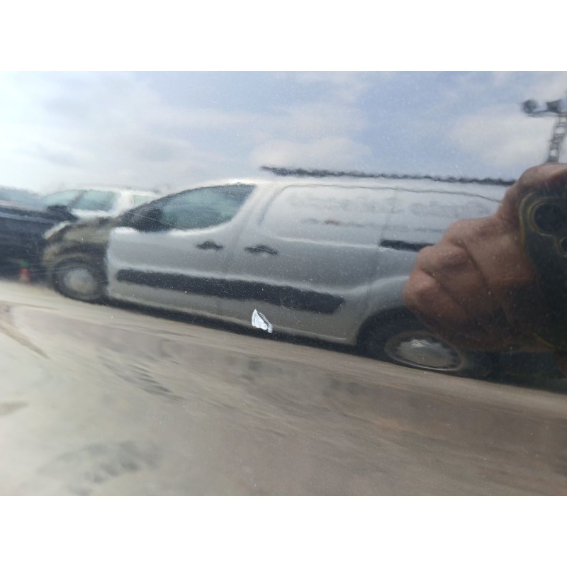 PUERTA TRASERA IZQUIERDA