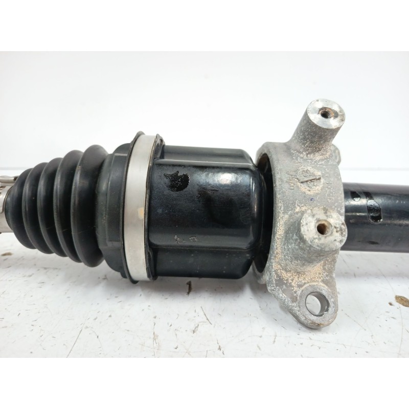 TRANSMISION DELANTERA DERECHA 1027740