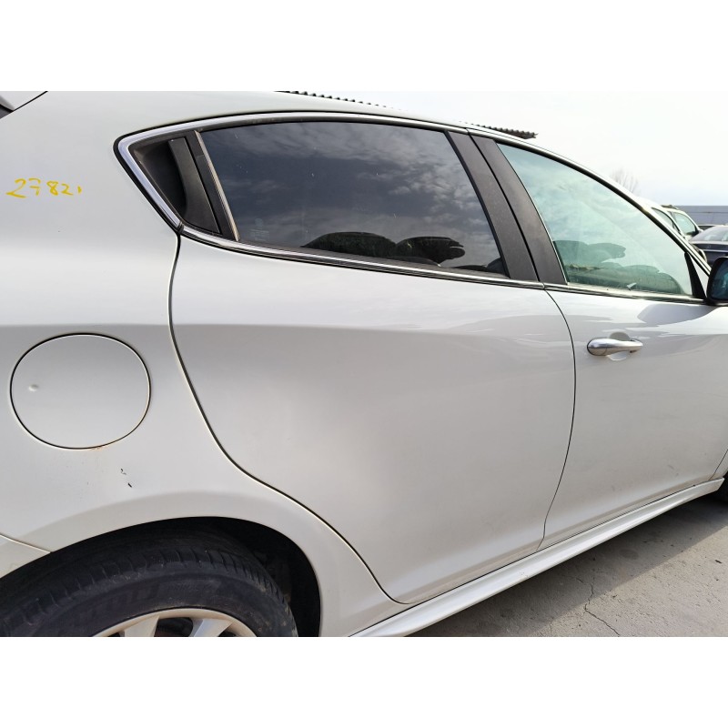 PUERTA TRASERA DERECHA