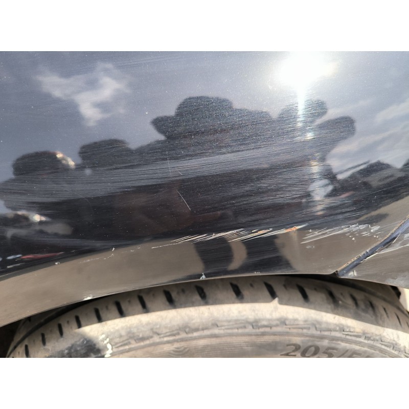 ALETA DELANTERA DERECHA