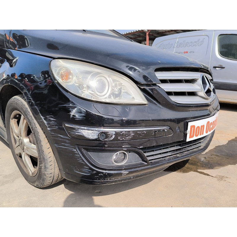 PARAGOLPES DELANTERO