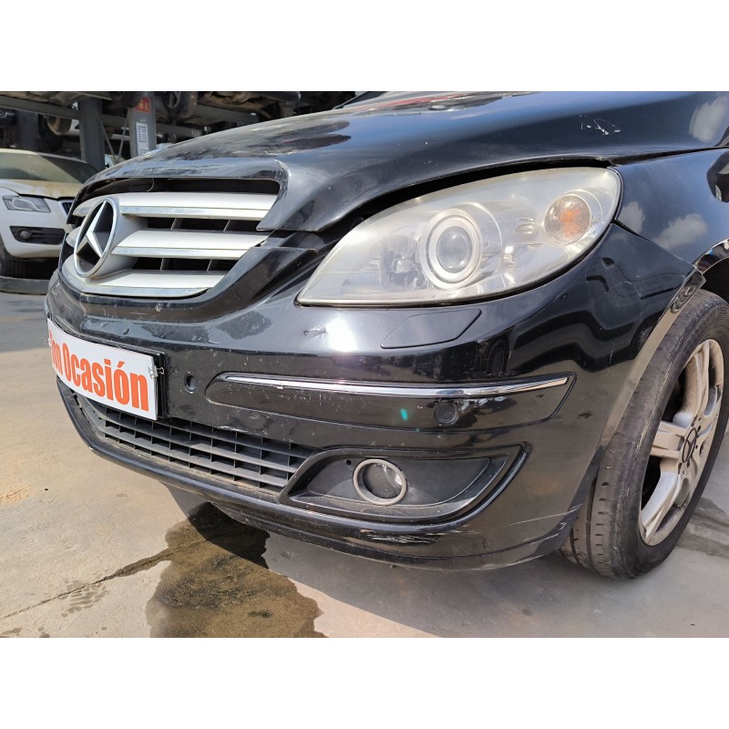 PARAGOLPES DELANTERO