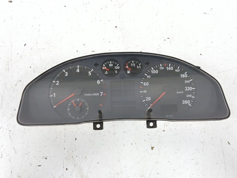 Recambio de cuadro instrumentos para audi a4 berlina (b5) 1.9 tdi referencia OEM IAM   
