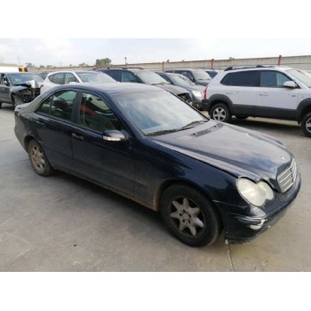 mercedes-benz clase c (w203) del año 2001