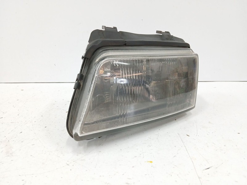 Recambio de faro izquierdo para audi a4 berlina (b5) 1.9 tdi referencia OEM IAM 8D0941003E  0301094201