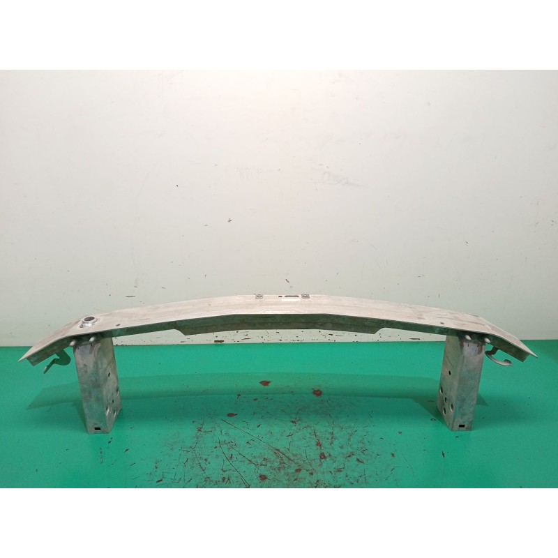 REFUERZO PARAGOLPES DELANTERO