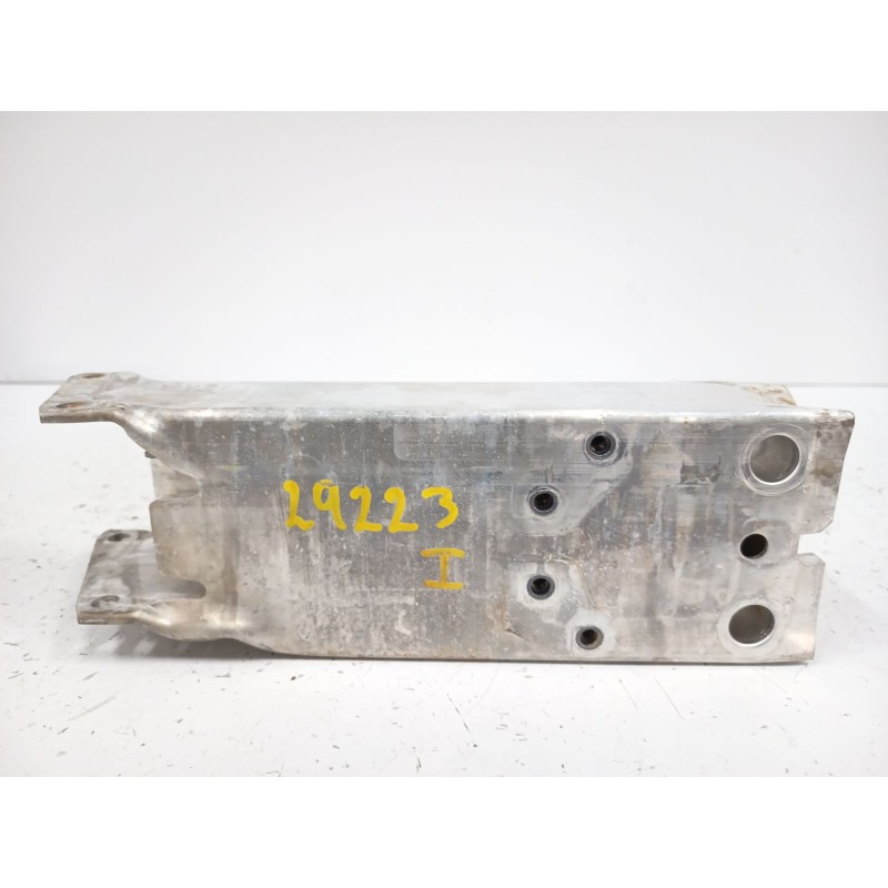 ABSORBEDOR DELANTERO IZQUIERDO