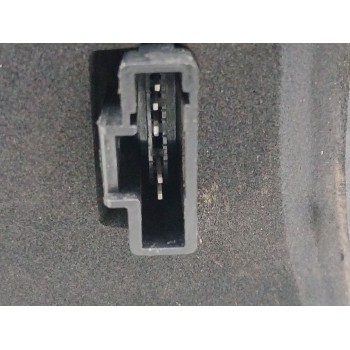 Recambio de piloto trasero derecho para dacia sandero 1.2 16v referencia OEM IAM 8200734824  