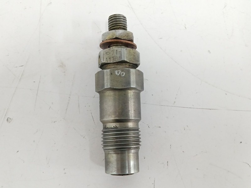 Recambio de inyector para nissan almera (n15) 2.0 diesel referencia OEM IAM 166001C300  A1361