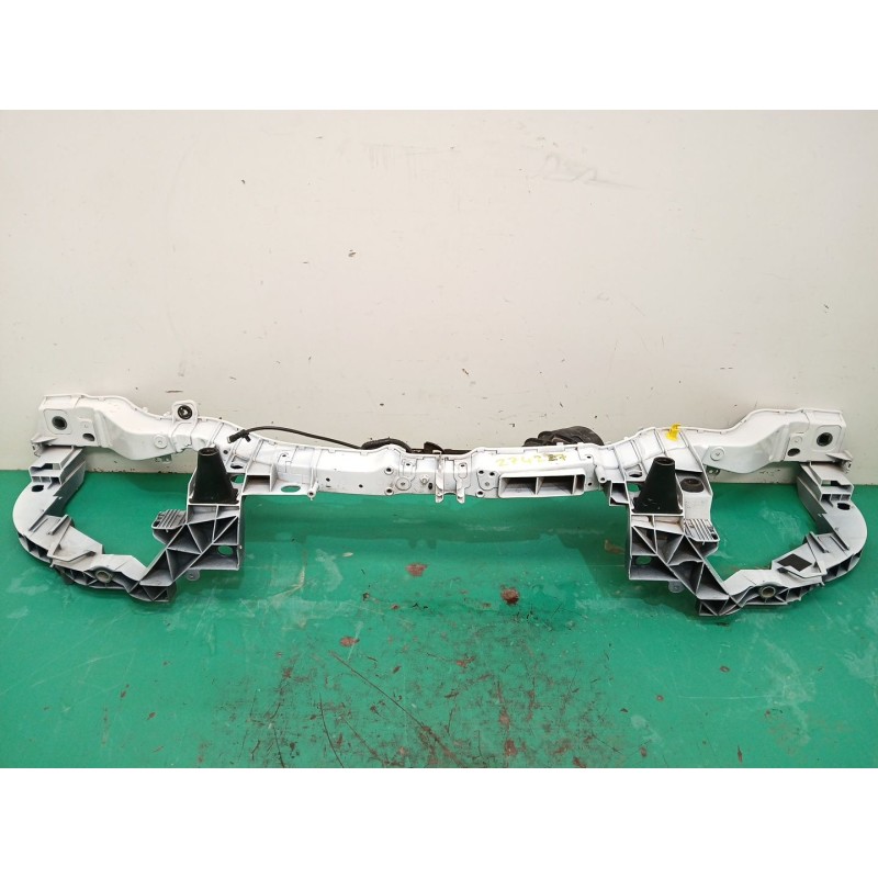 Recambio de travesaño superior para ford kuga ii (dm2) 2.0 tdci referencia OEM IAM CV448B041A  