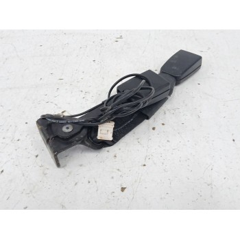Recambio de enganche cinturon trasero derecho para peugeot 3008 i monospace (0u_) 1.6 thp referencia OEM IAM 9681985380  