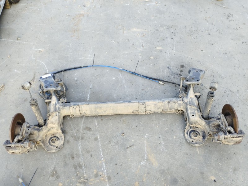Recambio de puente trasero para peugeot 207/207+ (wa_, wc_) 1.6 hdi referencia OEM IAM   