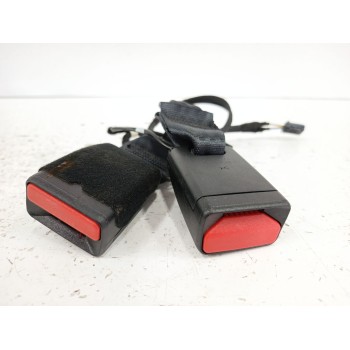 Recambio de enganche cinturon trasero derecho para opel corsa f (p2jo) 1.2 (68) referencia OEM IAM 6403040ETE  