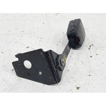Recambio de enganche cinturon trasero izquierdo para peugeot 3008 i monospace (0u_) 1.6 thp referencia OEM IAM 9681985480  