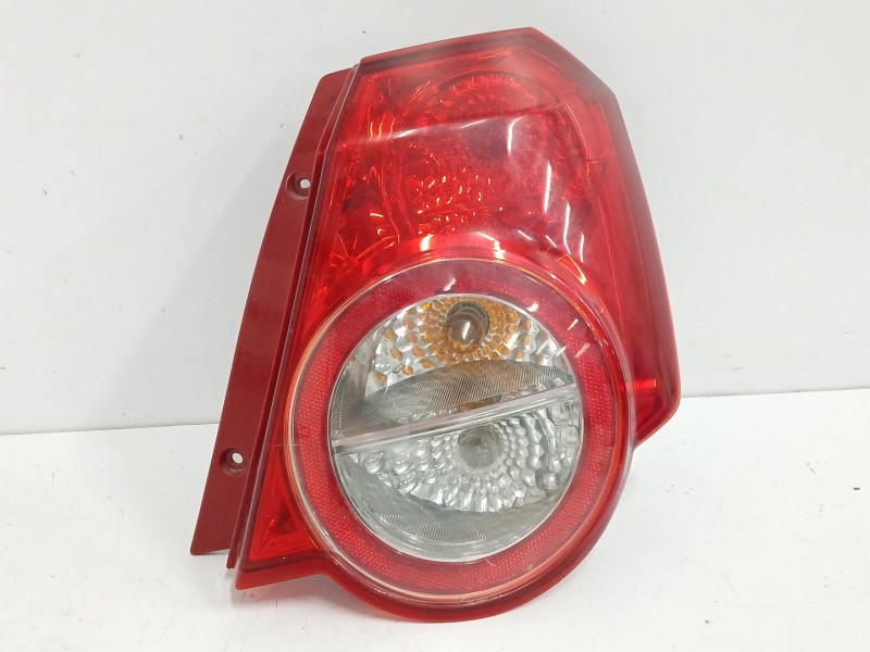 Recambio de piloto trasero derecho para chevrolet aveo / kalos hatchback (t250, t255) 1.4 referencia OEM IAM 95952067  