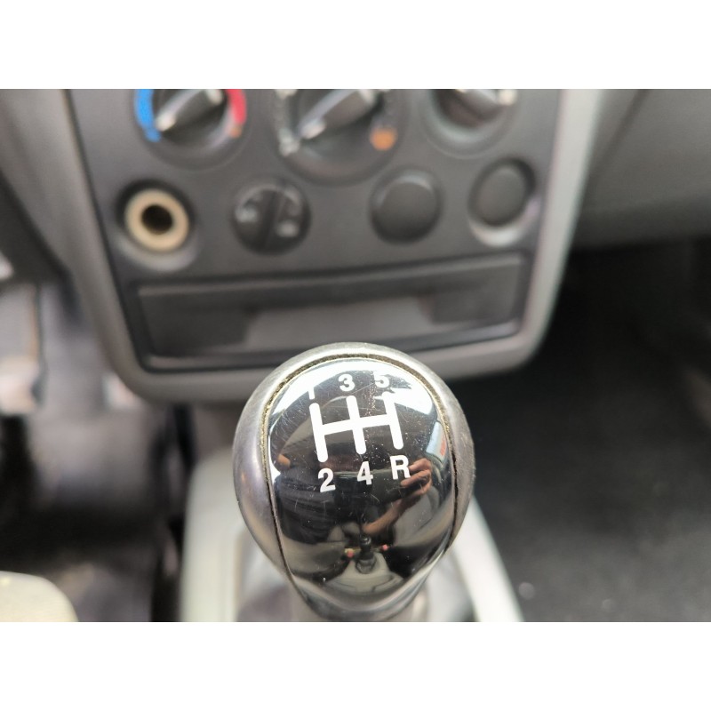 FORD TOURNEO CONNECT 2005