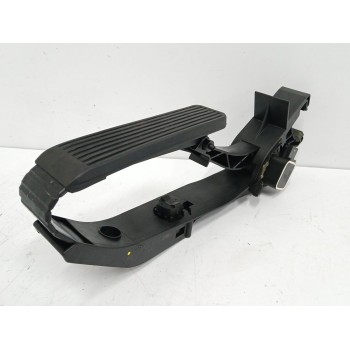 Recambio de potenciometro pedal para mercedes-benz clase c (w203) c 200 cdi (203.004) referencia OEM IAM A2033000104  