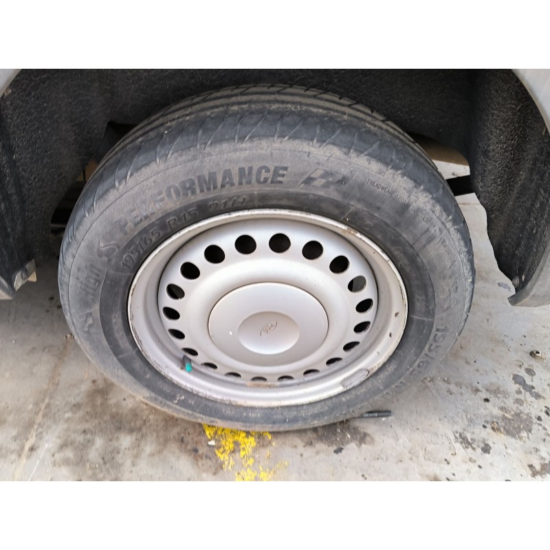 FORD TOURNEO CONNECT 2005