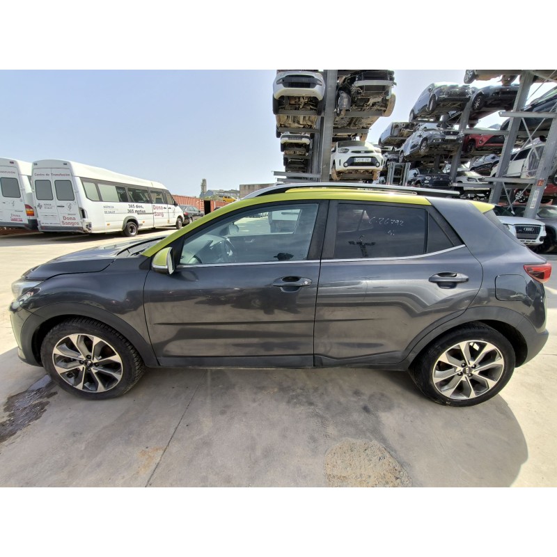 KIA STONIC (YB) 2019