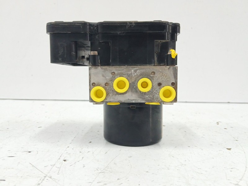 Recambio de abs para volvo v40 hatchback (525) d2 referencia OEM IAM 31317074  10021205784