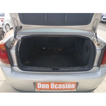 opel vectra c (z02) del año 2003