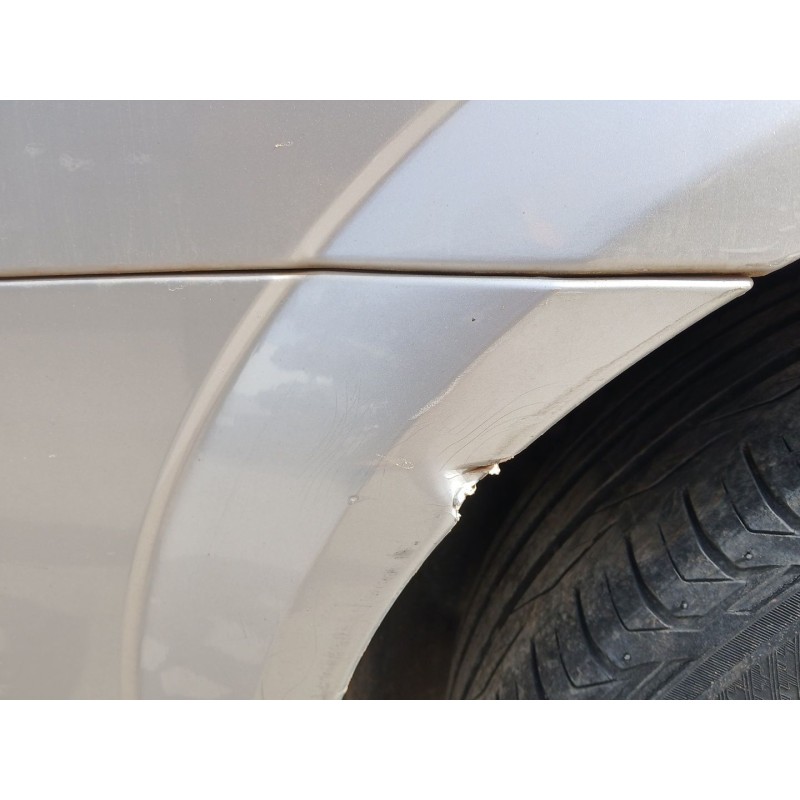 PARAGOLPES TRASERO