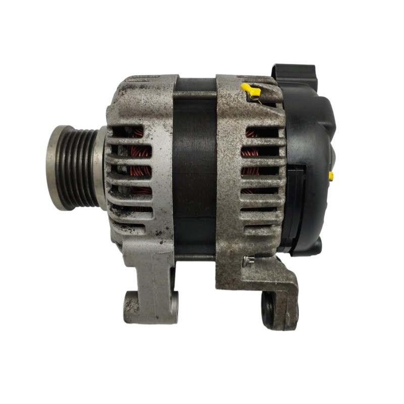 Recambio de alternador para chevrolet aveo 1.4 cat referencia OEM IAM 13579663 100A 