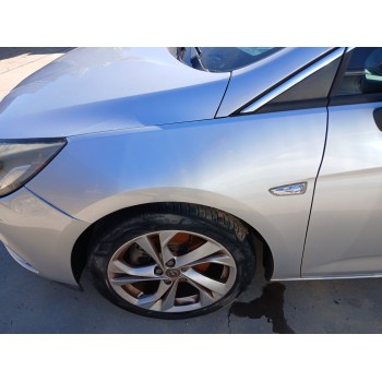 Recambio de aleta delantera izquierda para opel astra k (b16) 1.6 cdti (68) referencia OEM IAM 39011390  