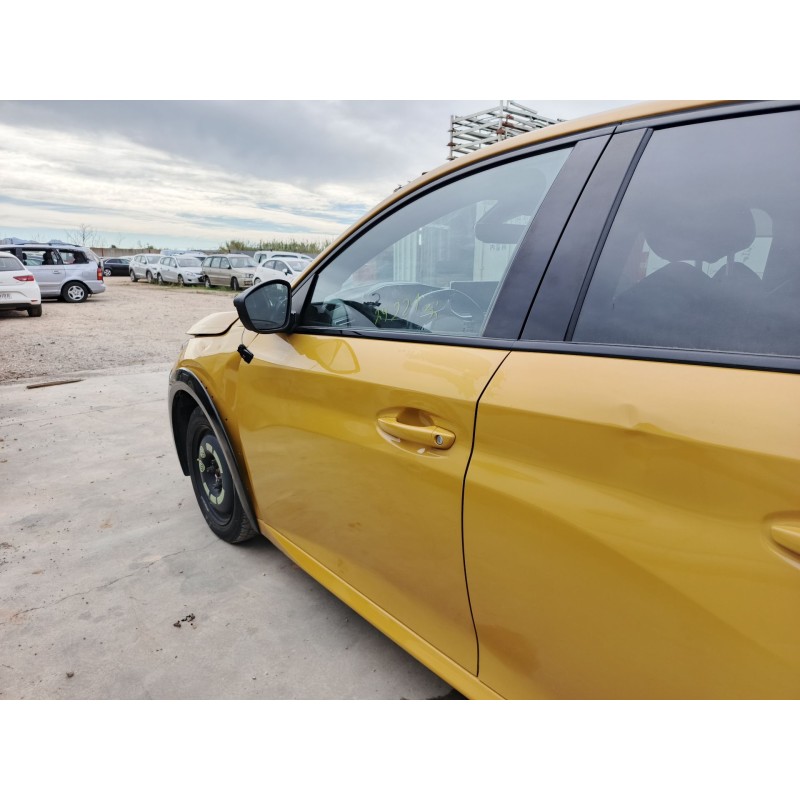 PUERTA DELANTERA IZQUIERDA