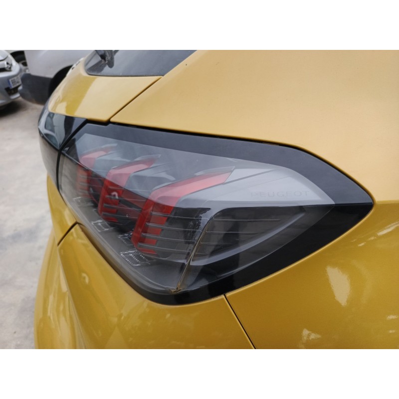 PILOTO TRASERO DERECHO