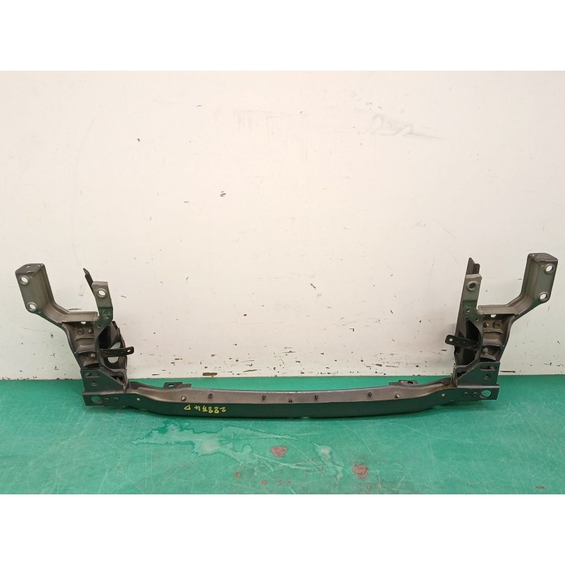 Recambio de travesaño inferior para jaguar xe (x760) 2.0 d referencia OEM IAM GX7317859AD  