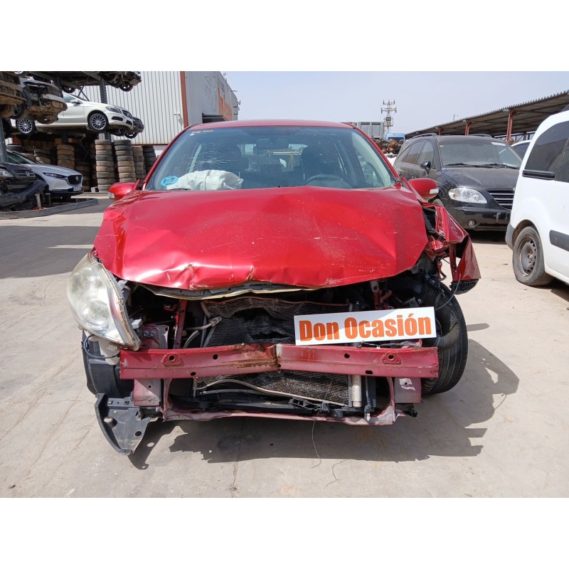 TOYOTA AURIS (_E15_) 2012