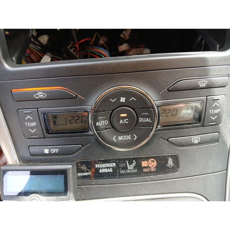 Recambio de mando climatizador para toyota auris (_e15_) 1.6 (zre151_) referencia OEM IAM   