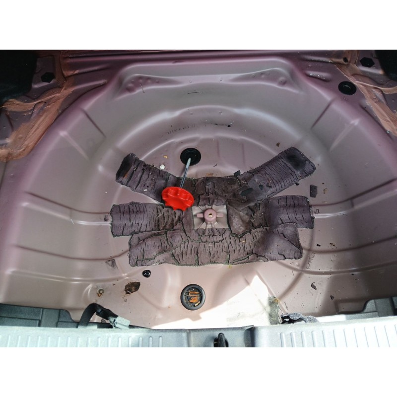 TOYOTA AURIS (_E15_) 2012