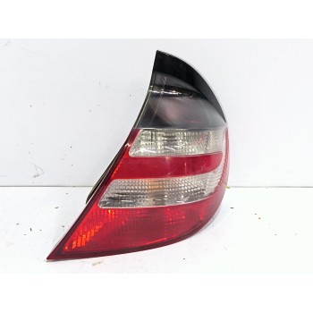 Recambio de piloto trasero derecho para mercedes-benz clase c coupé (cl203) c 220 cdi (203.706) referencia OEM IAM A2038202664  