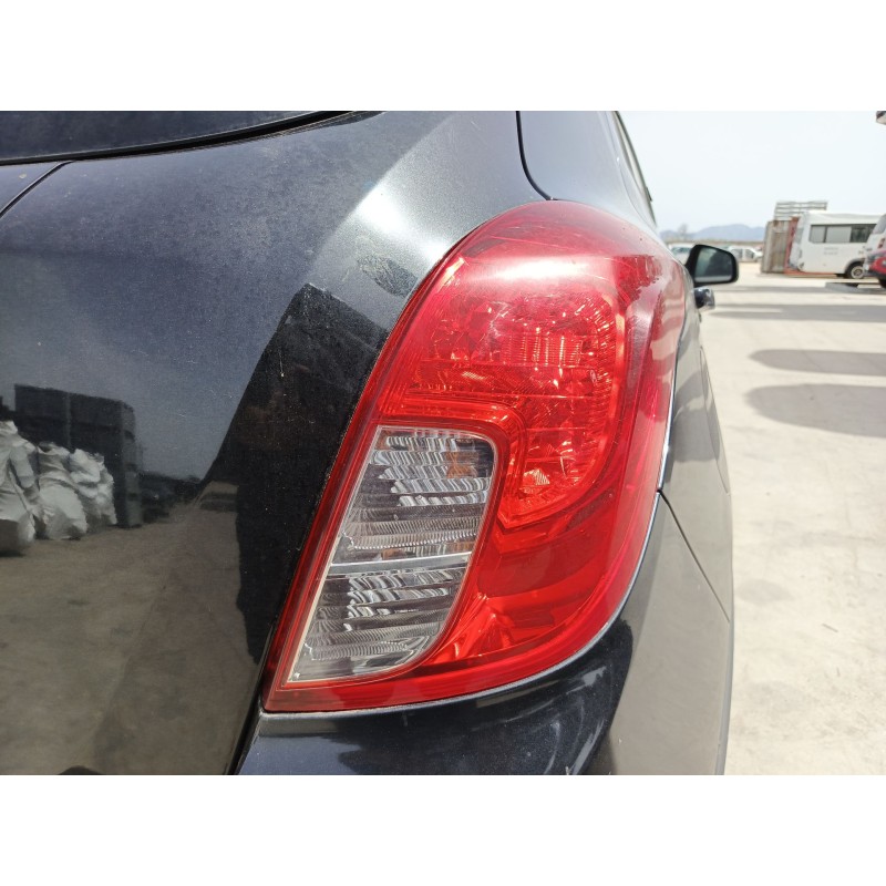 Recambio de piloto trasero derecho para opel mokka referencia OEM IAM   