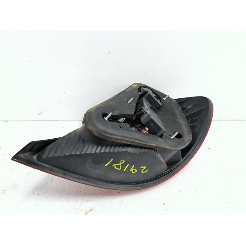 PILOTO TRASERO IZQUIERDO