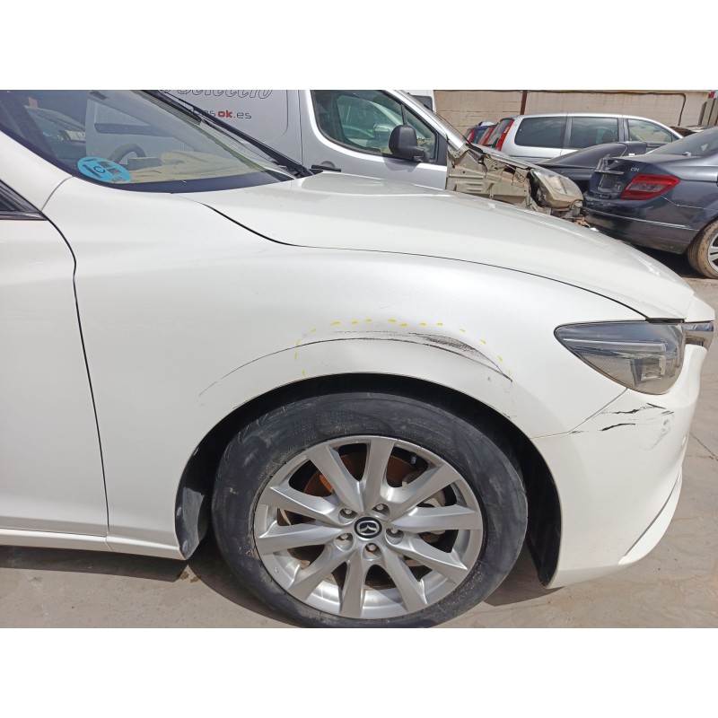 Recambio de aleta delantera derecha para mazda 6 station wagon (gj, gl) 2.2 d referencia OEM IAM GHP952111A  