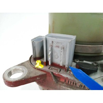 Recambio de bomba direccion para ford focus berlina (cap) ghia referencia OEM IAM 4M513K514BF OBSERVAR FOTOS 