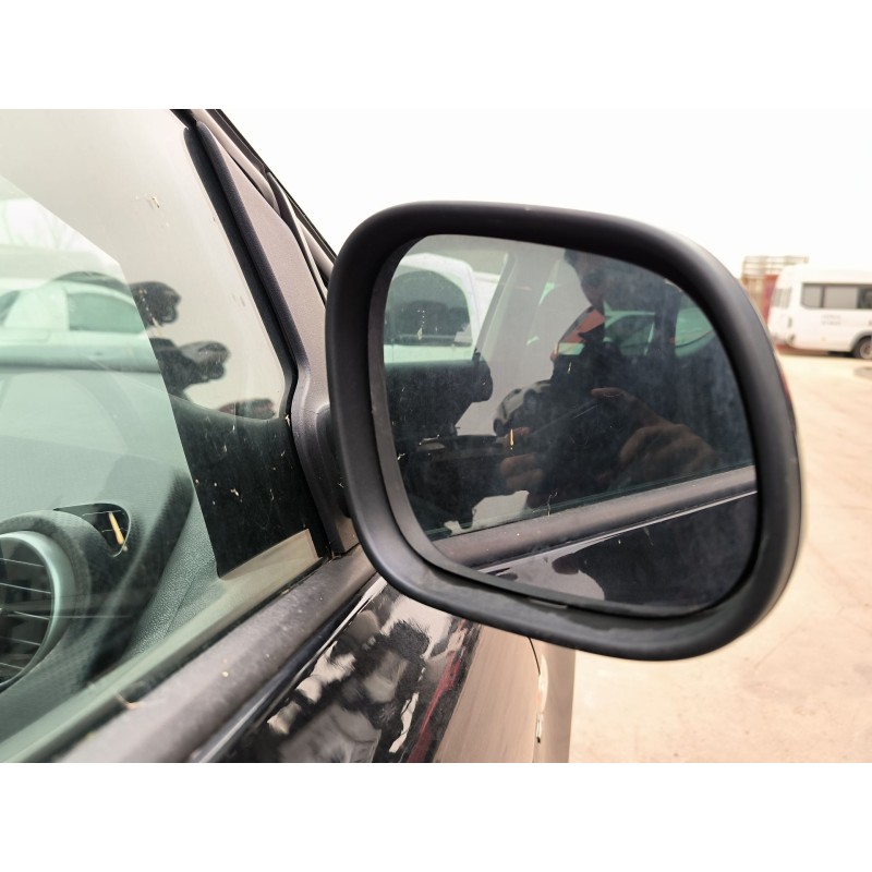 RETROVISOR DERECHO
