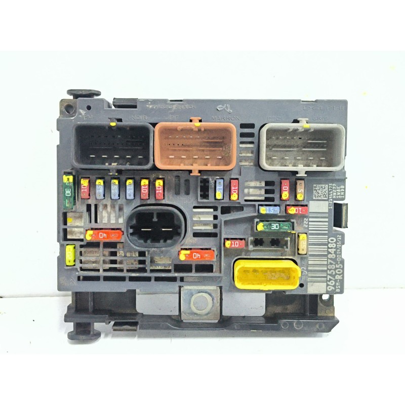 Recambio de caja fusibles para peugeot 308 i (4a_, 4c_) 1.6 hdi referencia OEM IAM 9675878480  