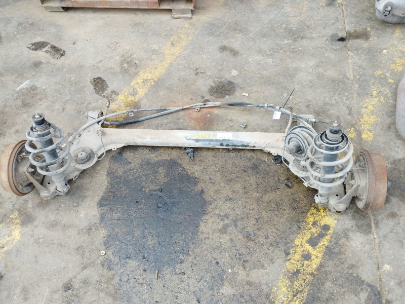 Recambio de puente trasero para daewoo lanos (klat) 1.5 referencia OEM IAM   
