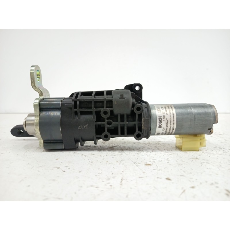 MOTOR CIERRE CENTRALIZADO PORTON 0390204155